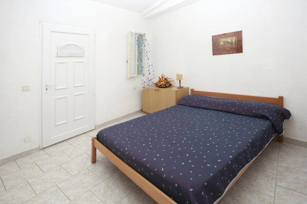 Residence San Damiano - Location Appartements, Studios & Chambres Альгайола Номер фото